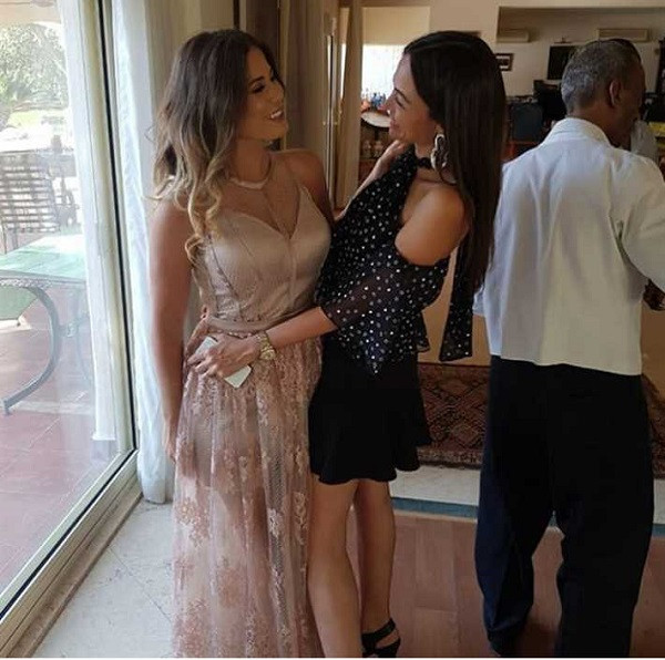 اجواء-الاحتفالات-بين-الاسرة-والاصدقاء