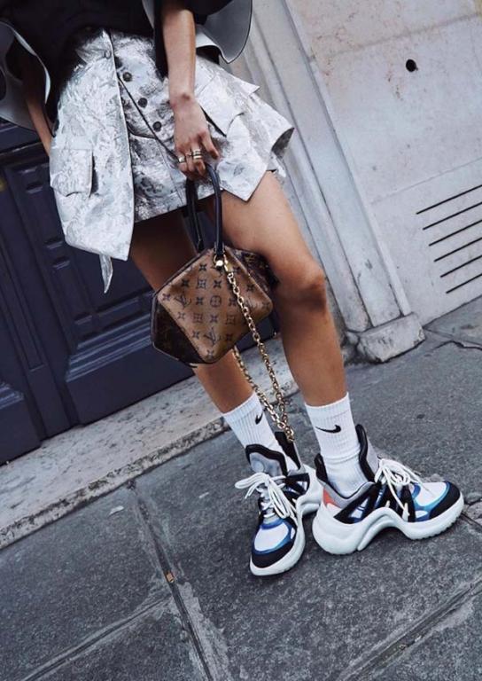 الحذاء-الرياضي-الضخم-صيحة-خريف-وشتاء-2018