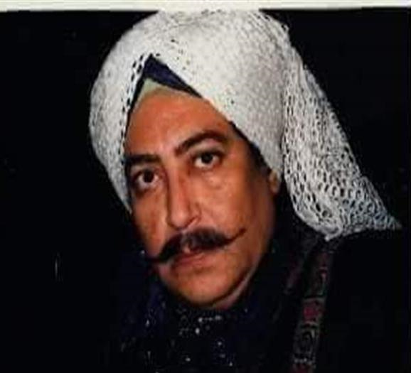 الفنان-عمر-ناجي-في-ذئاب-الجبل