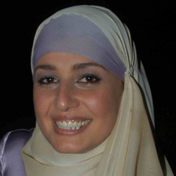 حلا-بالحجاب