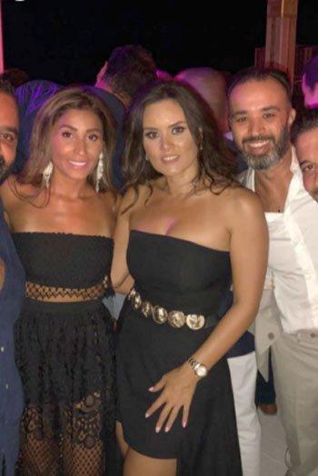دينا-الشربيني-مع-رشا-المهدي