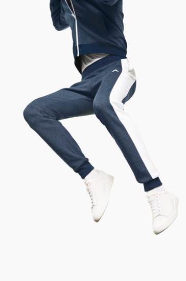 ملابس-رياضية-عالية-الجودة