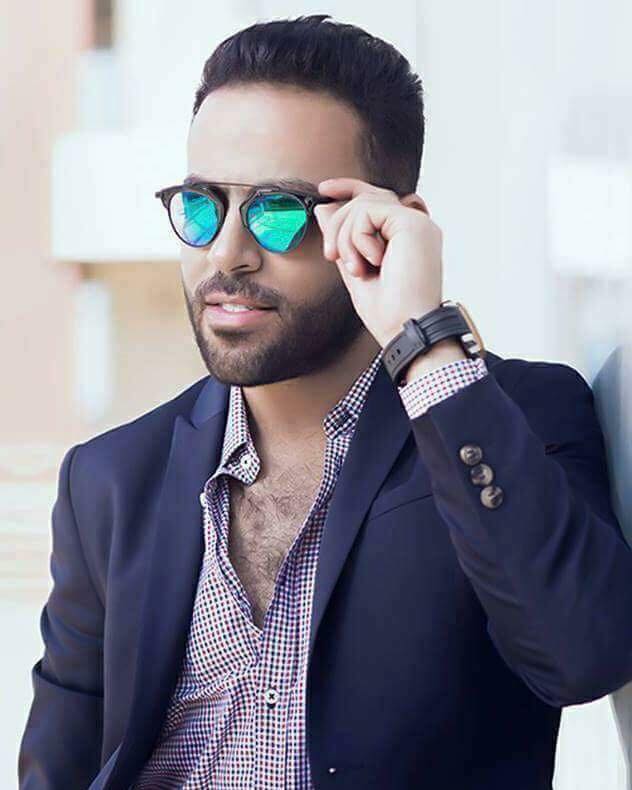 تامر عاشور