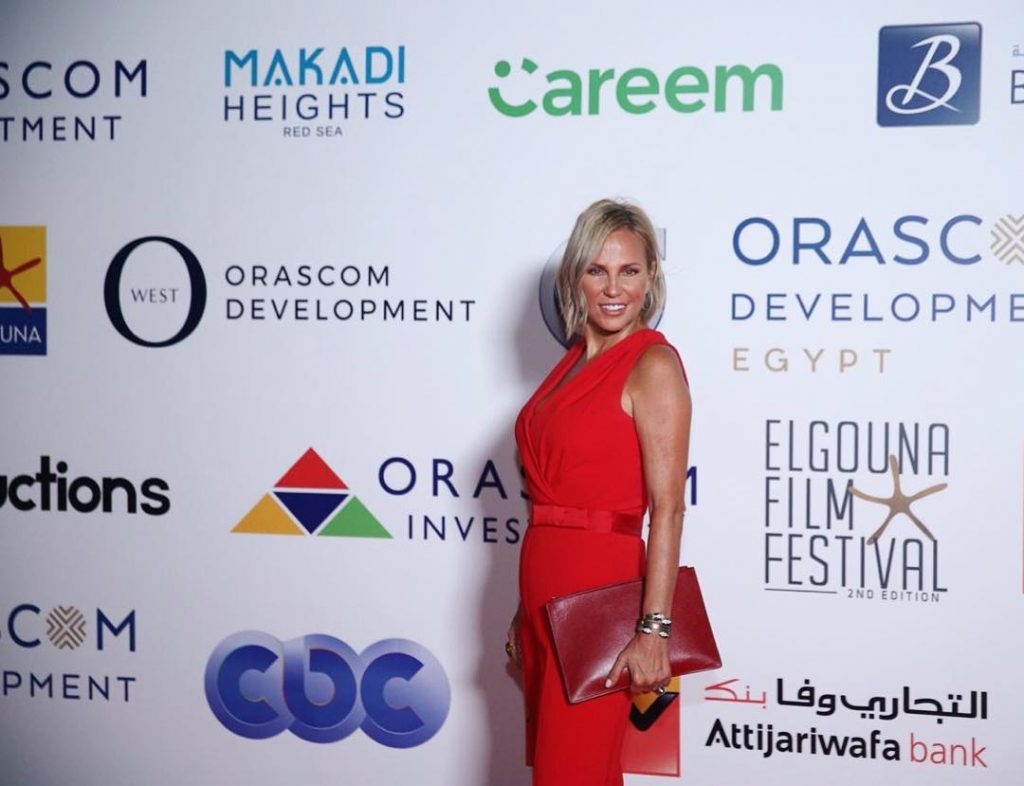 شيرين- رضا-بفستان-احمر-جذاب