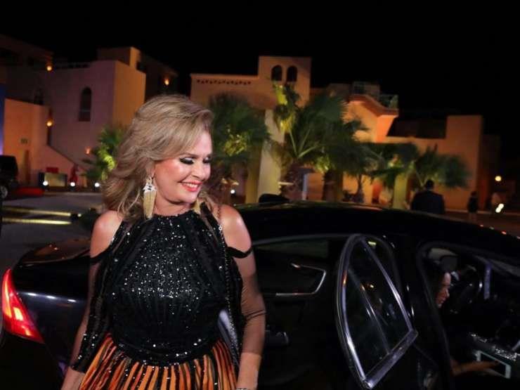 فستان-يسرا