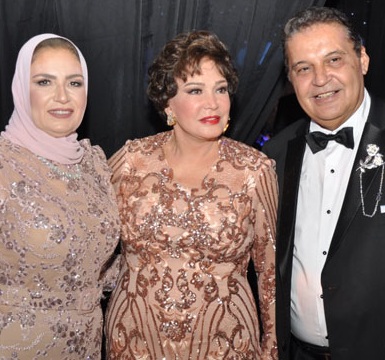 لبلبة-مع-المنتج-محسن-جابر-وزوجته