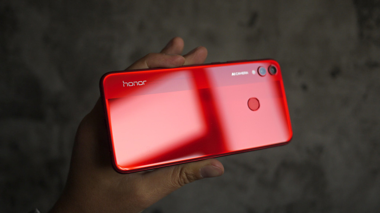 هاتف Honor 8X  سعر مقبول مع مواصفات تقنية مميزة من Huawei
