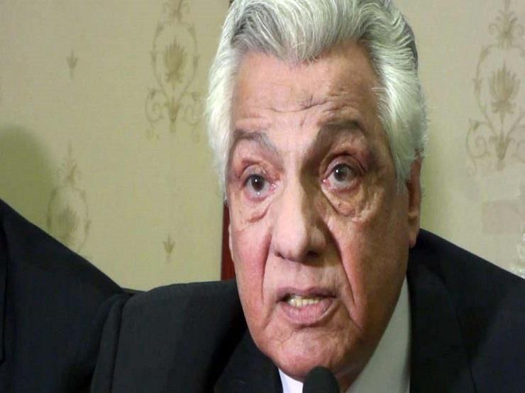 الفنان أحمد عبد الوارث