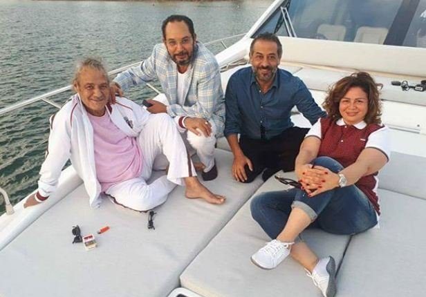 إلهام-وفاروق