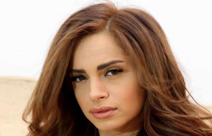 آمال ماهر