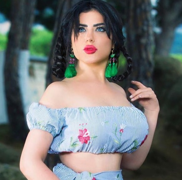 حليمة بولند