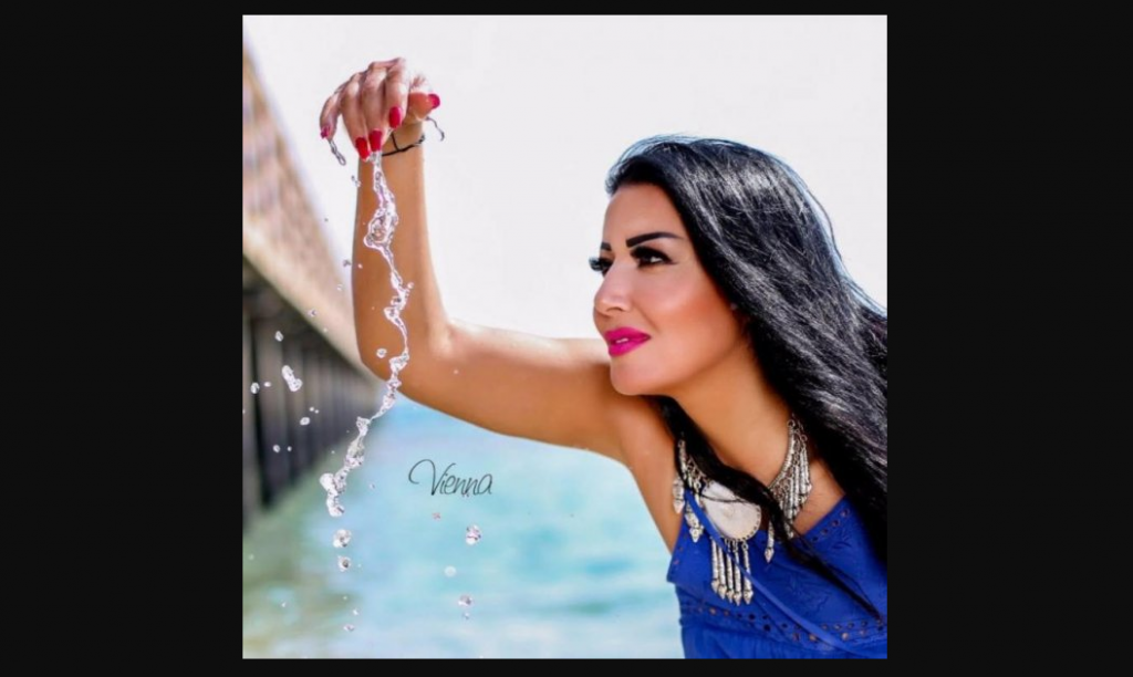 سمية-الخشاب-في-جلسة-تصوير-جديدة