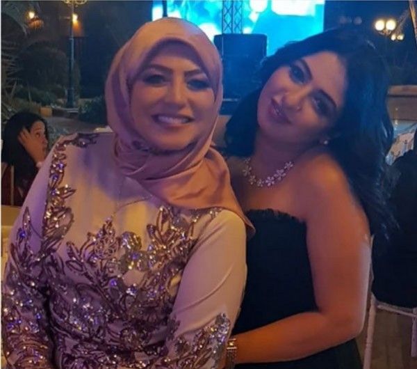 شقيقة-ميار-الببلاوي