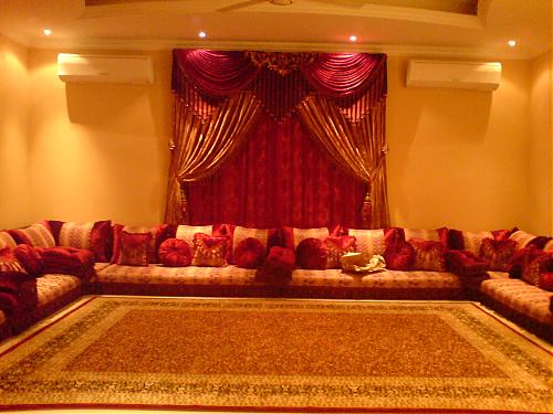 مساند-الظهر-المخملية