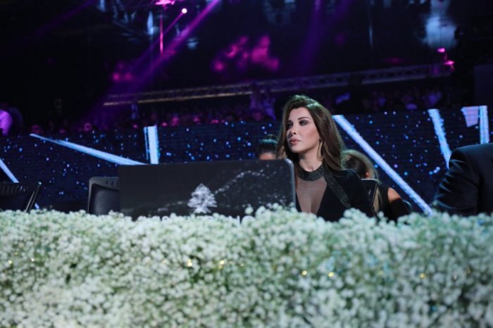 نانسي-عجرم-في-مسابقة-ملكة-جمال-لبنان-2018