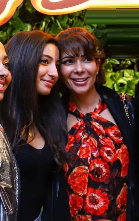 النجمة منى ذكي