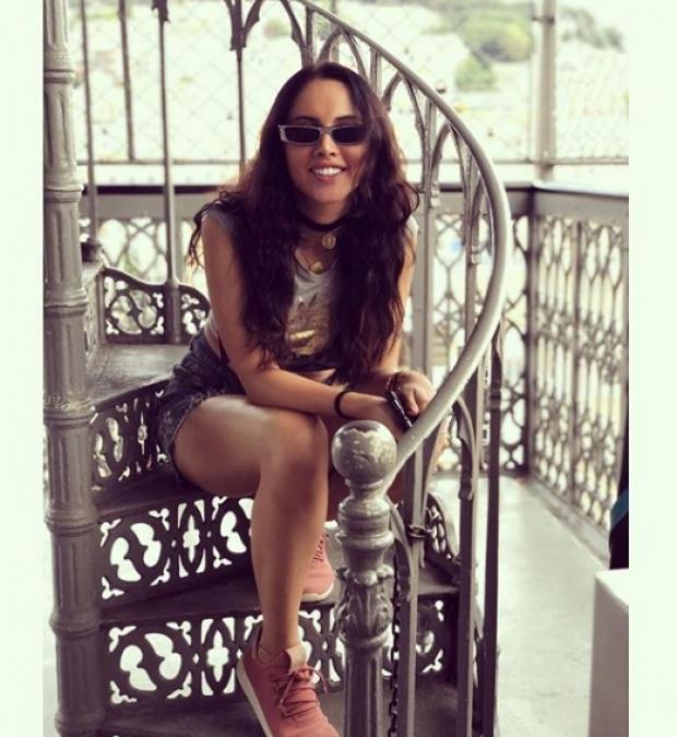 18928536991545219456