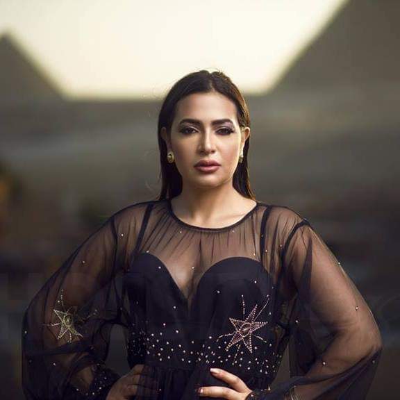 دنيا المصري
