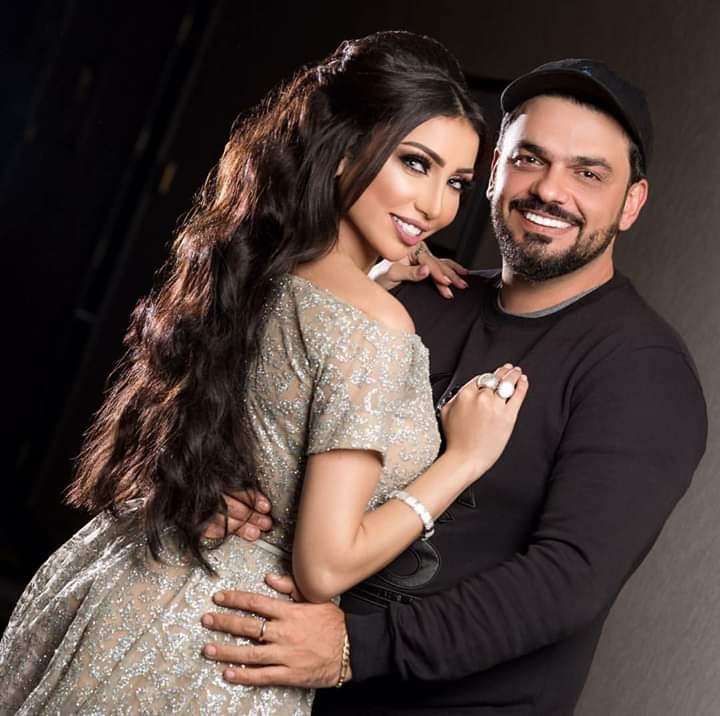محمد الترك وزوجته المغربية دنيا 