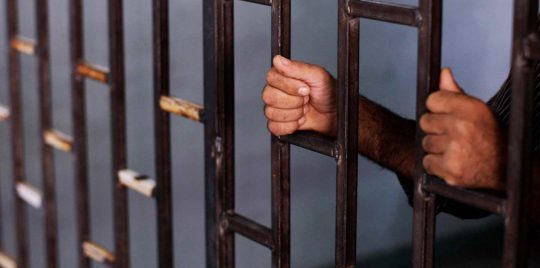 الكويت تصدر حكمًا على الموظف المصري المتهم بقضية الشهادات المزورة
