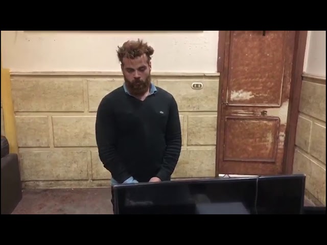 بالفيديو.. سقوط مقدم برامج تلفزيونية لسرقته 38 شقة عقارية