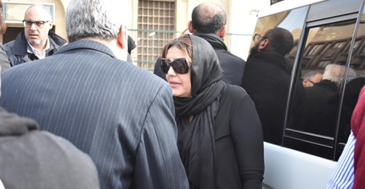 والدة المذيعة جميلة اسماعيل