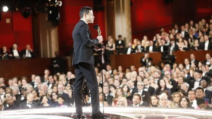 رامي مالك حاز على جائزة الأوسكار عن فئة أفضل ممثل عن دور رئيسي فى دوره بفيلم "الملحمة البوهيمية - Bohemian Rhapsody"