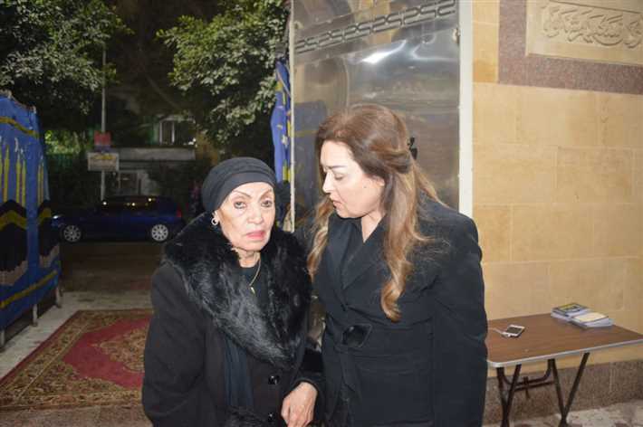 رجاء-حسين-مع-نهال-عنبر