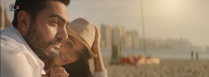 مشهد-من-كليب- ناسينى-ليه