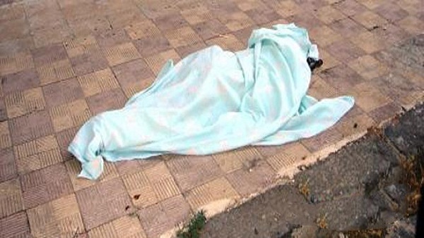 زوجة حاولت الهرب من تعذيب زوجها.. فقتلتها حماتها وشقيق زوجها