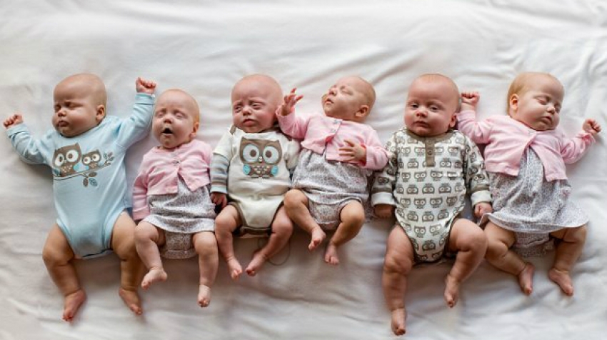 سيدة تنجب 6 أطفال دفعة واحدة خلال 9 دقائق!
