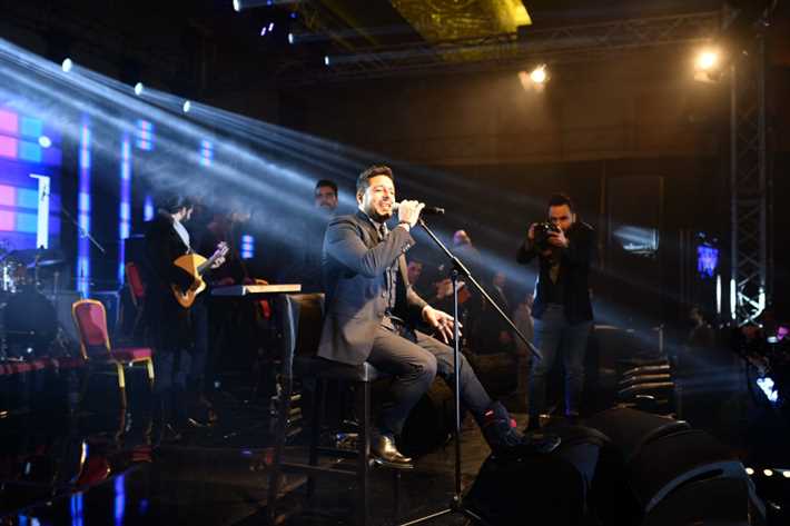 حفل-حماقي-بعد-اجراء-عملية-جراحية