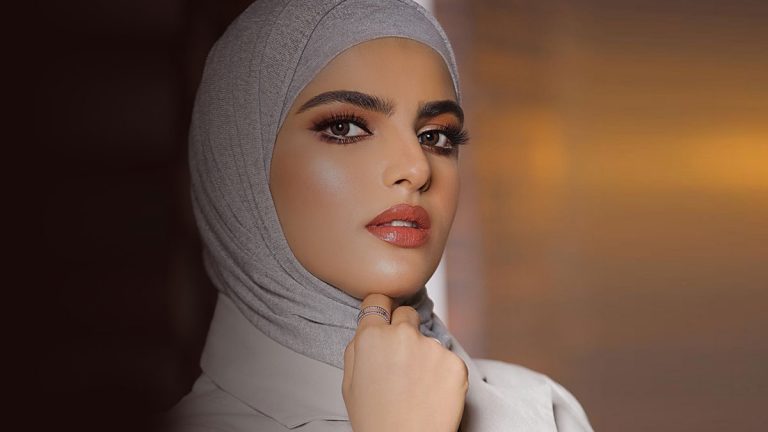 سارة الودعاني