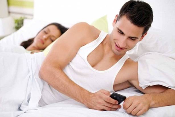 علاقة بين الأبراج والخيانة.. فهل يخون شريكك؟