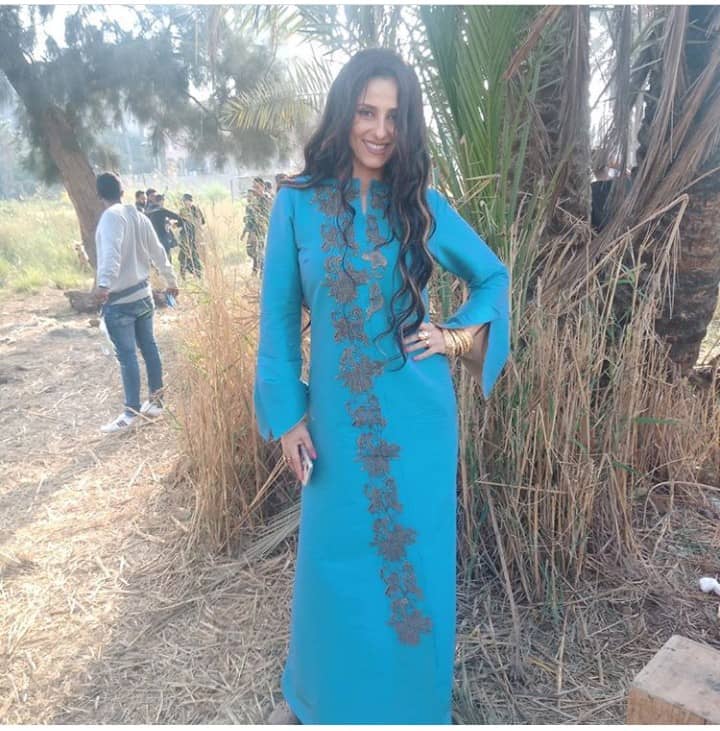 حنان-مطاوع-بالجلباب-الفلاحي-في-مسلسل-لمس-أكتاف-رمضان-2019