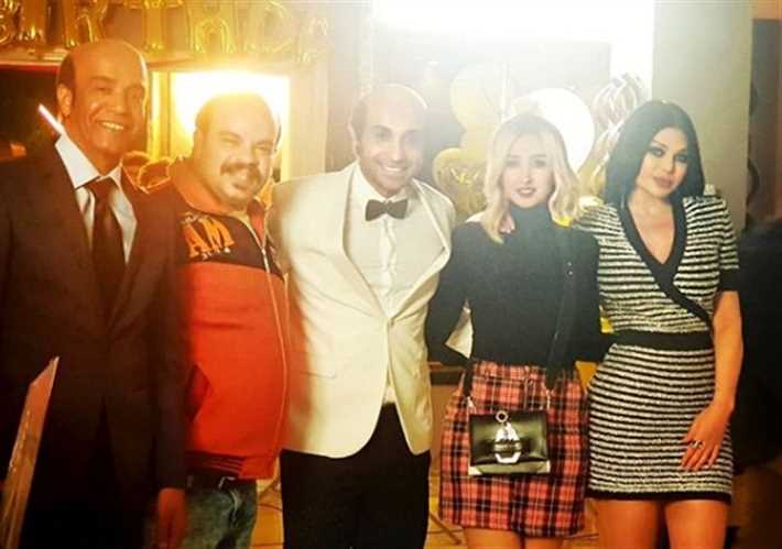 هيفاء وهبي مع أبطال مسلسل الواد سيد الشحات