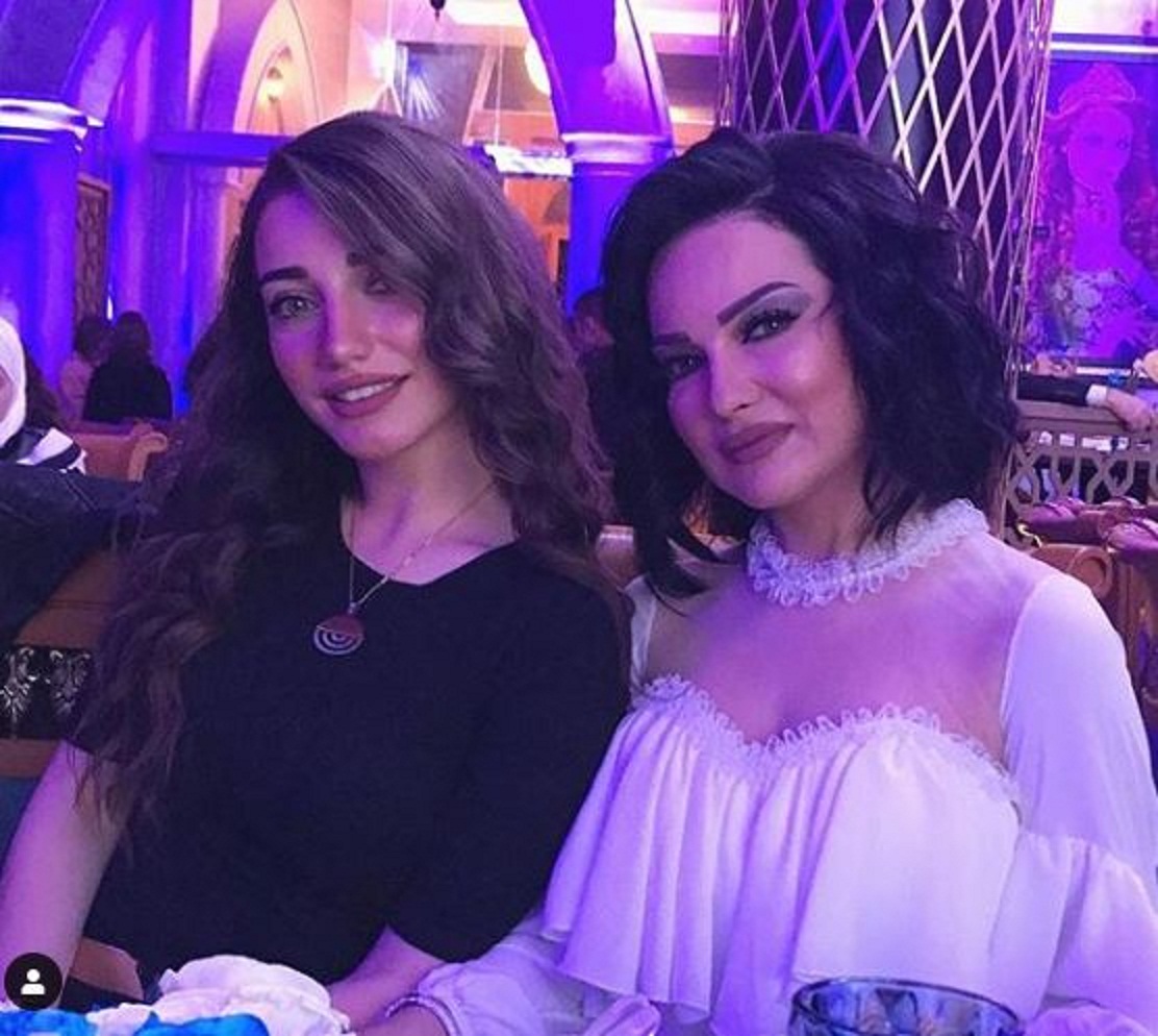 صفاء سلطان وابنتها