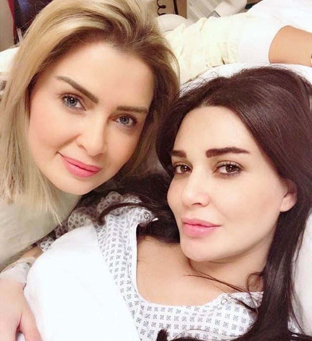 صور-سيرين-عبد النور-وشقيقتها- (1)