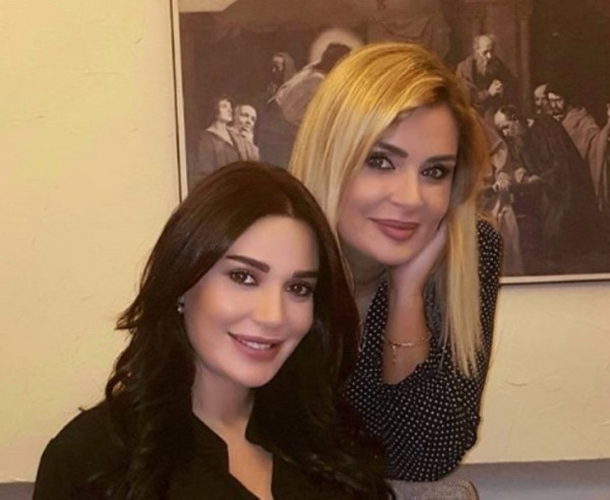 صور-سيرين-عبد النور-وشقيقتها- (5)