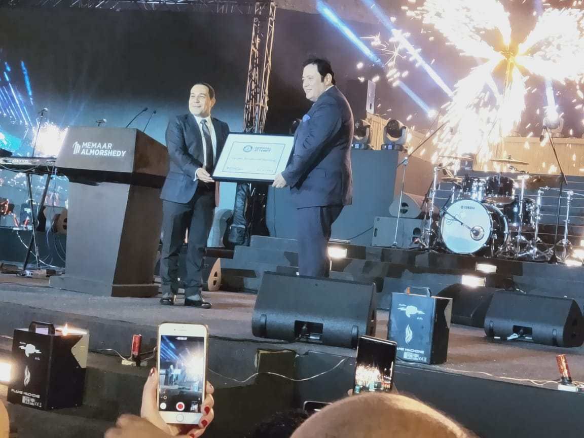صور-عمرو-دياب- (1)