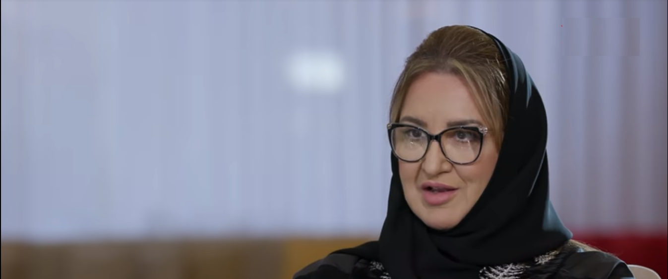 عزيزة-جلال- (5)