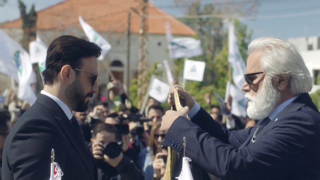 قصي-خولي-و-رفيق-علي-احمد-في-مسلسل-خمسة-ونص (2)