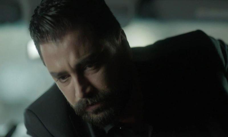 مسلسل خمسة ونص