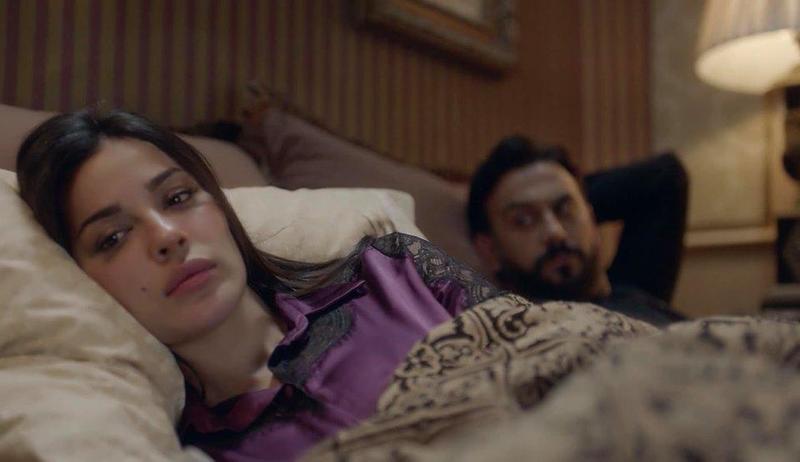 مسلسل خمسة ونص