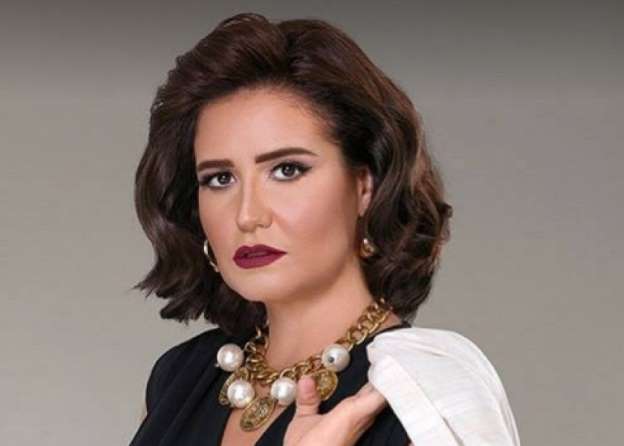 هنا-شيحة-البني-الكستنائي