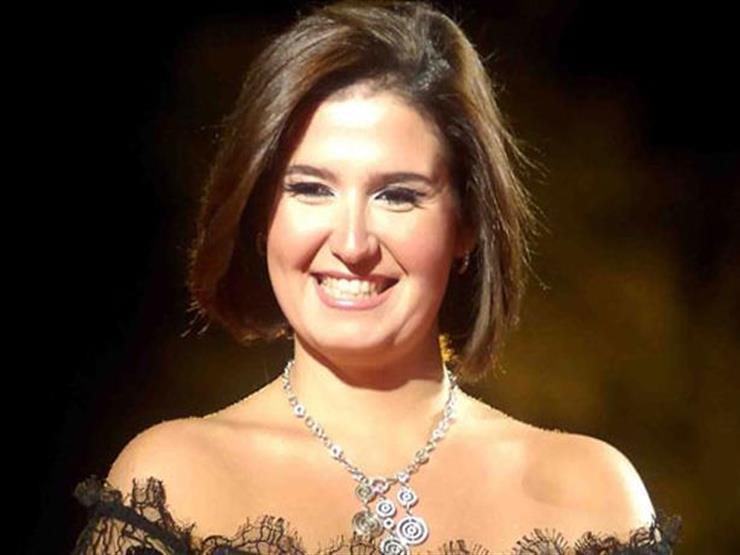 هنا-شيحة-بالشعر-البني