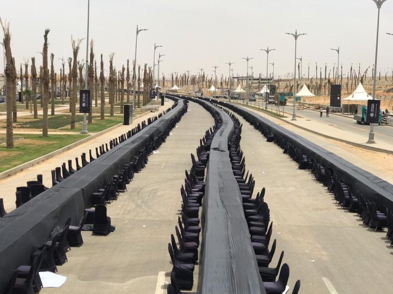 مصر تسجل أطول مائدة إفطار رمضانية في العالم