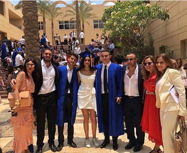 صور-أحمد-السقا-وزوجته- (5)