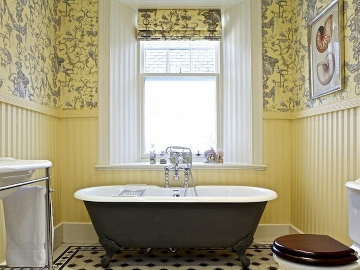 احدث اشكال ورق جدران ضد الماء للمطابخ والحمامات مشاهير