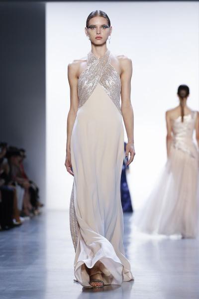 احدث موديلات فساتين خطوبة تخفي البطن البارز 2019